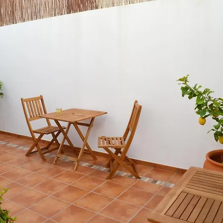 Semesterbostad Casa Aorta Faro